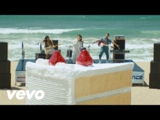 DNCE - Cake By The Ocean