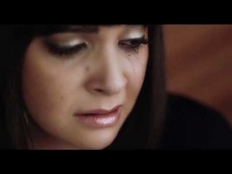 Bacil feat. Miša Mäsiarová - Zachráň ma