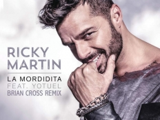 Ricky Martin feat. Yotuel - La Mordidita