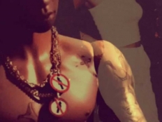 Travis Scott feat. Kacy Hill - 90210