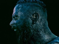 Skillet - Feel Invincible