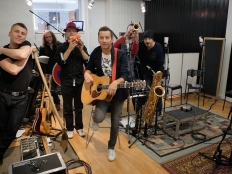 Petr Bende - Prosinec