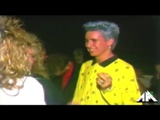 Android Apartment feat. My Name - Take My Hand