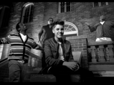 Justin Bieber feat. Boyz II Men - Fa La La