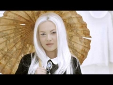 Valerie - Stupid Doll