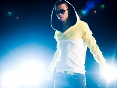 Ben Cristovao feat. Verse-Atile - Waste My Time