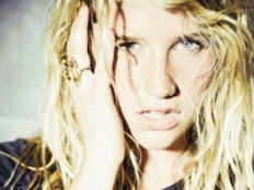 Kesha - Dolla
