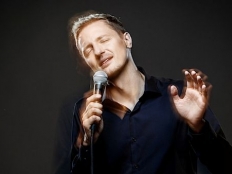 Ondřej Ruml - Štěstí zdraví aneb Tak trochu vánoční píseň