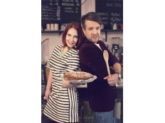 Bek Ofis & Bára Zemanová - Recept na buchtu